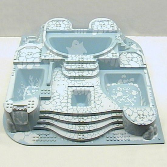 Baseplate, Raised Belville Castle with Arctic Pattern