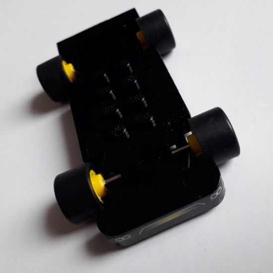 Vehicle, Base Fast Food Racer 4 x 10 with Yellow Wheels and Black Tires