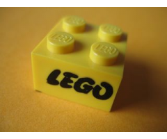 Brick 2 x 2 with Lego Logo Open O Style Black Pattern (Samsonite)