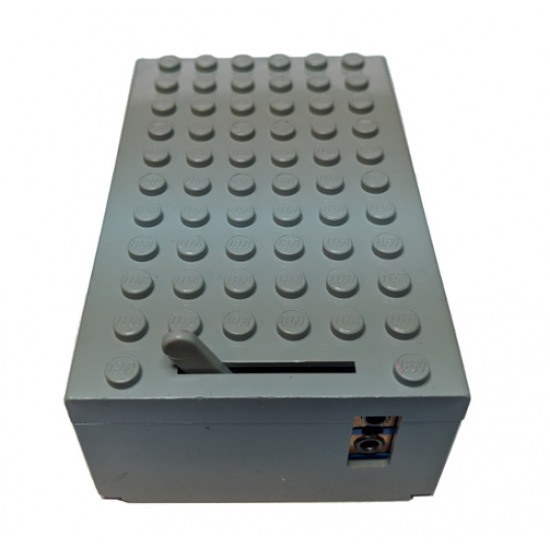Electric, Battery Box 4.5V 6 x 11 x 3 1/3 Type III for 2 Prong Connectors with Middle Pin