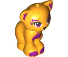 Cat, Friends / Elves, Sitting with Black Nose and Magenta Eyes, Patches and Paws Pattern (Panthara)