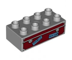 Duplo, Brick 2 x 4 with Steamer Trunk with 'PARIS' and 'NEW YORK' Labels Pattern