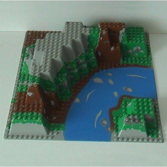 Baseplate, Raised 32 x 32 Canyon with Brown/Green Mountain and River Rapids Pattern