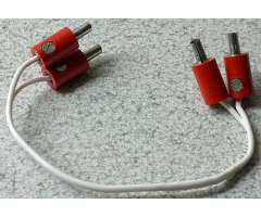 Electric, Wire 4.5V with four Red 1-prong connectors Hollow Pin, 15 Studs Long