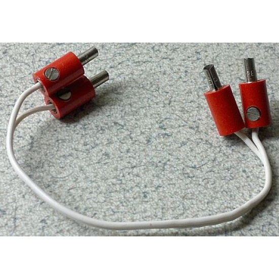 Electric, Wire 4.5V with four Red 1-prong connectors Hollow Pin, 15 Studs Long
