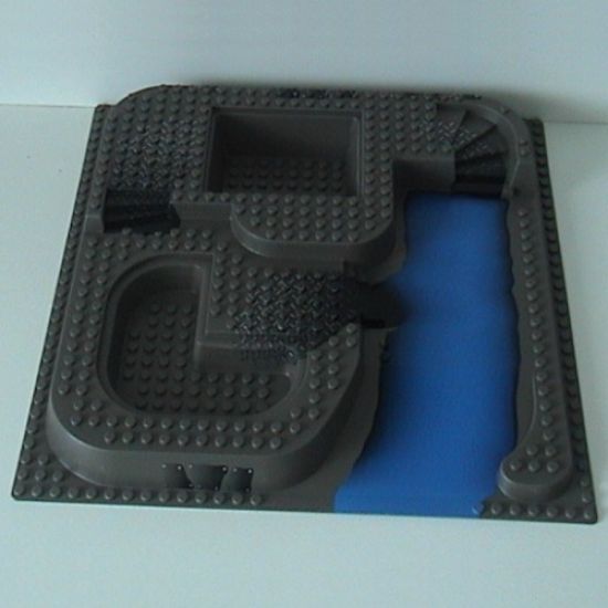 Baseplate, Raised 32 x 32 Three Level with Ogel Center Pattern