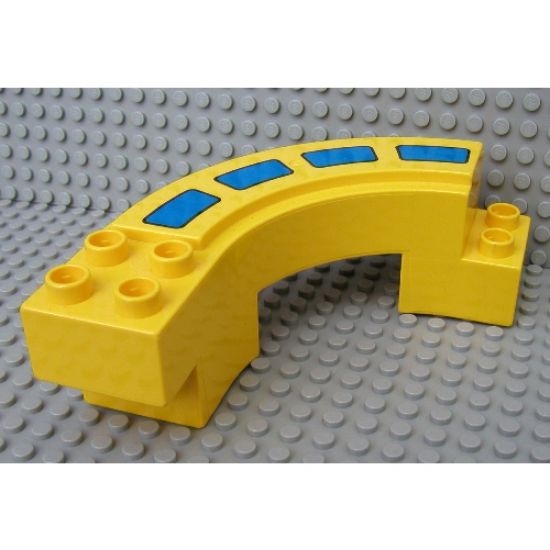 Duplo Road Section, Curve with Stripes Pattern