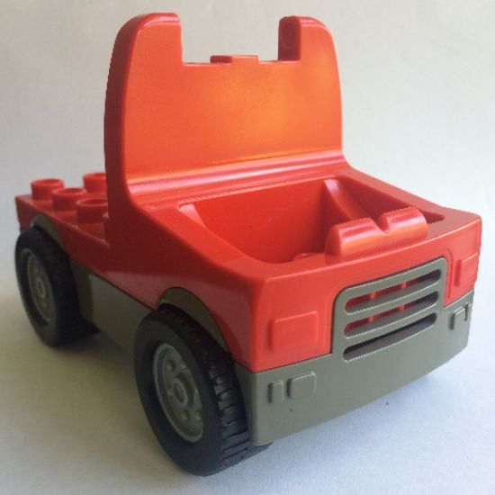 Duplo, Vehicle Truck with 4 x 4 Flatbed Plate and Wide Wheels