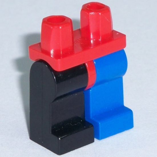 Hips and 1 Blue Left Leg, 1 Black Right Leg (Dragon Masters)
