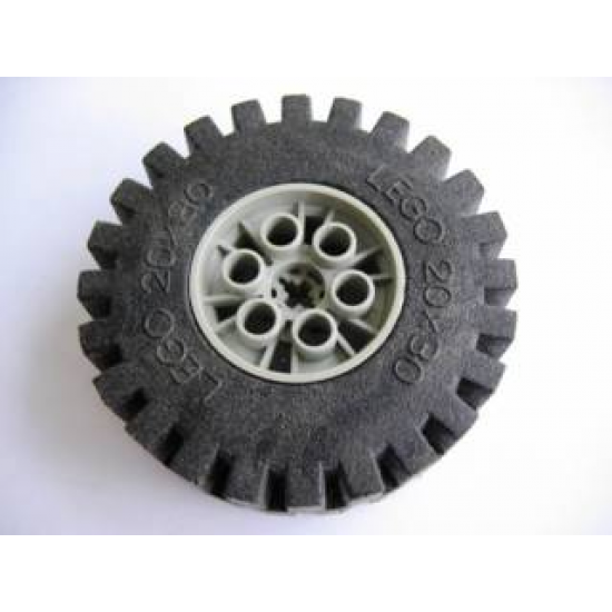 Wheel & Tire Assembly 20 x 30 Technic with Black Tire 20 x 30 Technic (4266 / 4267)