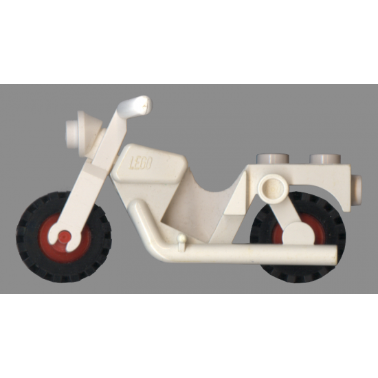 Riding Cycle Motorcycle Town with Red Wheels