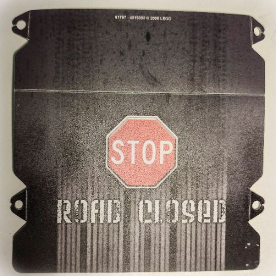 Plastic Ramp Cover with Stop Sign and 'ROAD CLOSED' Pattern (8492)