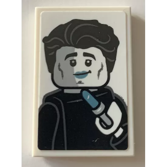 Tile 2 x 3 with Black and White Minifigure and Metallic Blue Lipstick Pattern (Sticker) - Set 21319